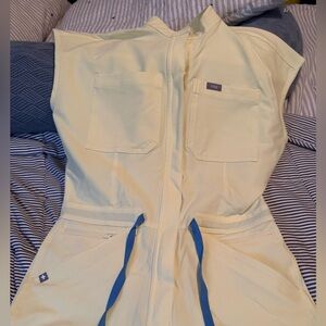 Figs Rafaela Cargo Scrub Jumpsuit, Sunlight Yellow, XS